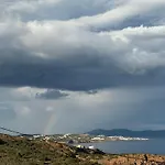 Sea & Mountain Apartment Close To Port And City