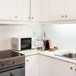 Όμορφο Διαμέρισμα!200 Μετρα Από Τη Θάλασσα!