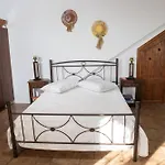 Nick And Bill'S Family House Leros