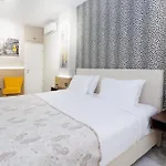 Noor, A Kalamatastay Property