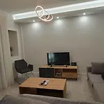 Luxury Apartment Close To Acropolis