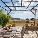 Venetia'S Garden
