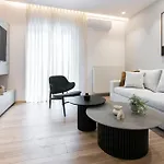 Deluxe & Upscale Apartment In Athens