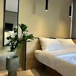 Downtown Living 2