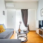 Feels Like Home Apartment Next To Acropolis