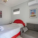 Alimos Marina Cozybase