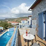 Taletos Apartments