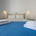 V-Rooms In Milos Cyclades