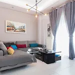 Kallithea Comfort 3 Bd Balcony Family Apt