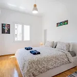 Modern Athens 2Bd Apt - Greecing