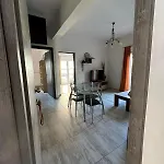 Little John'S Apartment