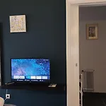 Ionias Cozy Studio By Zain