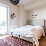 Elegant Maisonette 4Bd Glyfada