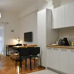 Urban Comfort In Athens