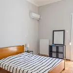 Spacious Apt Close To Metro