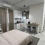 Kypseli47 - Urban Studio 30 Sqm