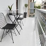 Artistic Acropolis Apartment