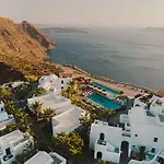 Nobu Hotel Santorini (Adults Only)