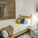 Alfa-Central Luxury Condo By Optimum Link