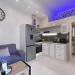 Alesio'S House