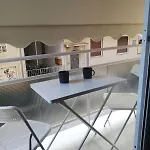 Leo Athens Apartment