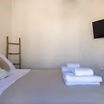 T Apartment Tinos