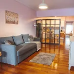 Koukaki Cozy Apartment