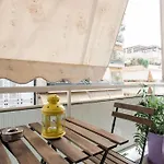 Central, Cozy & Vintage