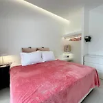Splash Suites With Private Pools