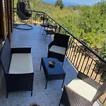 Mike'S Place