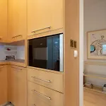 Kolonaki Athens 2 Bedrooms 4 Persons Flat By Mps