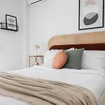 Contemporary Bliss 2Br Apartment In Athens By Upstreet