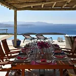 Villa Delion, Paros