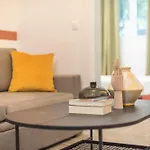 Cozy 2 Bedroom Flat At Mavili Square - Xenias