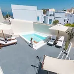 Veneston Suites, Kapari
