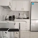 Elegant & Modern Apartment Near To Athens Riviera