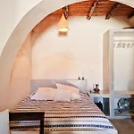 Cave-Guesthouse To Heritage Home