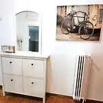 Athens Center Cozy Apartment Near Acropolis