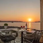 Porto Dema Luxury Suites