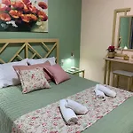 Anastasia'S Luxury House