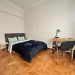 Youth Shared Apartment In Athens