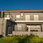 Elvira'S Houses