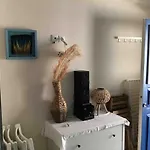 Cozy Studio In Beautiful Apollonas Beach Naxos