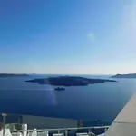 Fira Caldera Suites