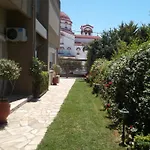 Avenue Luxury Apartments