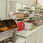 Hotel Timoleon