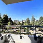 Διαμέρισμα 2Ου Ορόφου Στο Χαλάνδρι 208
