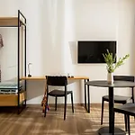 Pnoe Urban Living