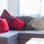 Pame Rentals - Entire Apartment With Free Parking