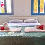 Elitas Lodge: Cosy Cycladic Home Outside Paroikia
